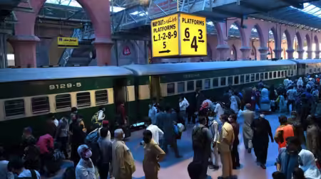 Pakistan Railways Slashes Fares By More Than 50%