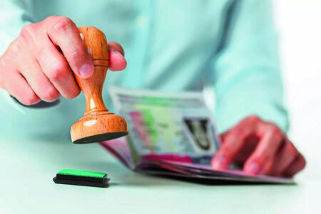 Italy to offer more migrant work visas this year