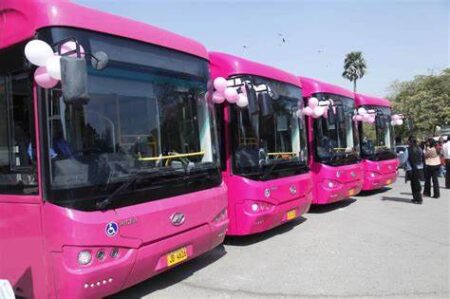 Pink Buses Now Operational in Islamabad for Girls and Women