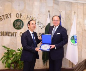 Federal Minister for Finance and Revenue holds meeting with Japanese Ambassador