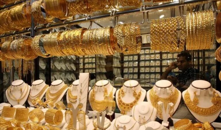 Gold prices in Pakistan see massive drop