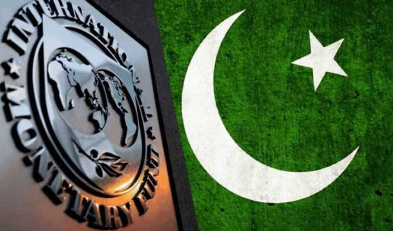 IMF Urges Pakistan to Meet $7bn Loan Targets