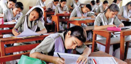 Grace Marks Proposed for First-Year Students Who Failed Exams in Karachi
