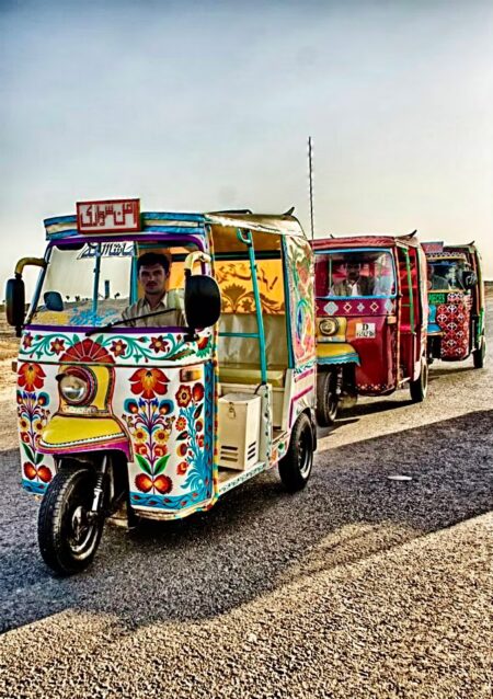 Helmets Made Mandatory for Rickshaw Drivers in Lahore