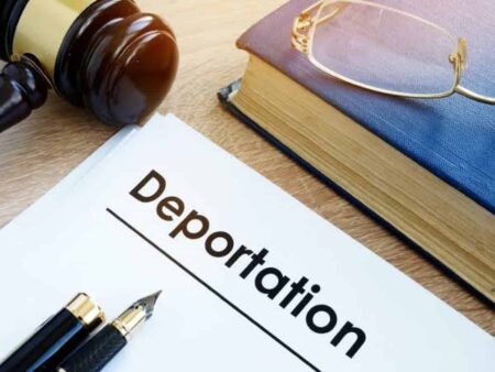 Pakistanis Face Ongoing Deportation from Multiple Countries