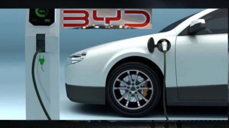 BYD’s ultra-fast EV charger delivers 250 miles in just 5 minutes, redefining the future of electric mobility and charging efficiency.