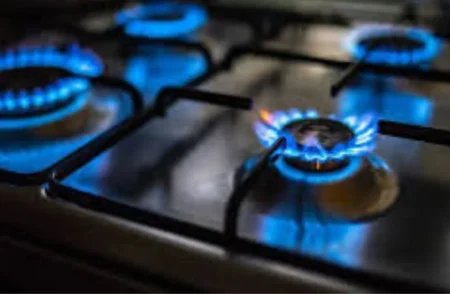 Gas Shortage Disrupts First Sehri of Ramadan 2025 Despite Assurances