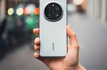 Honor Prepares Mini Flagship Smartphone with Premium Specs