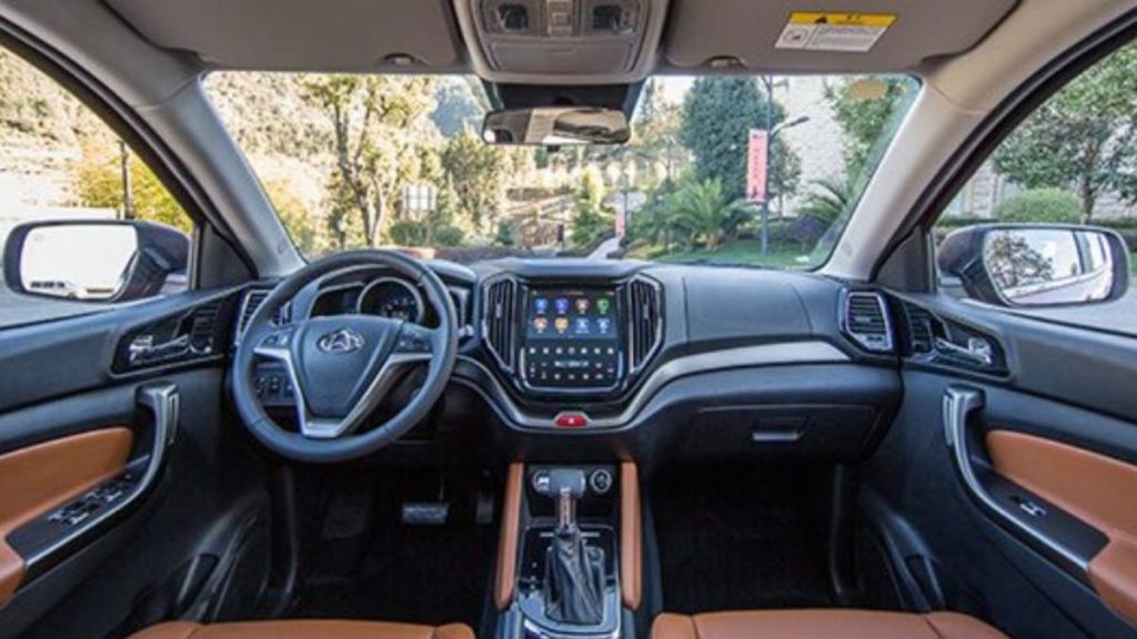 Changan CX70T 2025 interior showing leather seats, touchscreen infotainment, and spacious 7-seater cabinLet me know if you want a different style or tone!