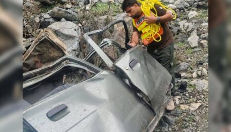 Eight Family Members Die in Kohistan Car Crash