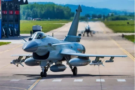 Pakistan Confirms Use of Chinese J-10C Fighter Jets in Response to Indian Aggression