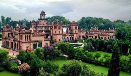 KPK to Expand Islamia College in Six Districts