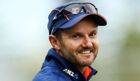 Pakistan Announces New White-Ball Coach Mike Hesson