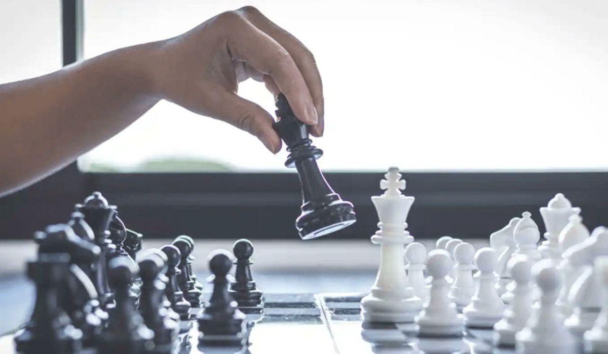 Taliban Bans Chess Indefinitely