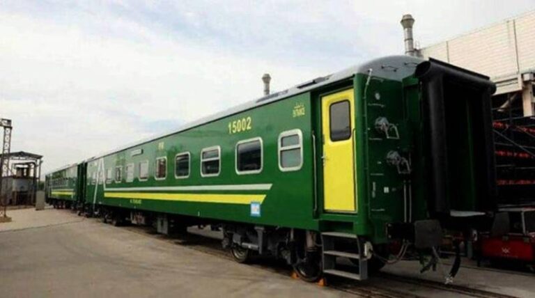 Pakistan Railways Opens Luxury VIP Coaches to Public