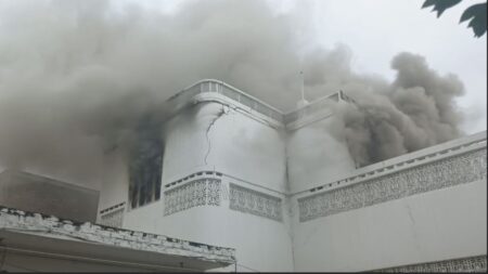 Sarai Alamgir School Building Catches Fire