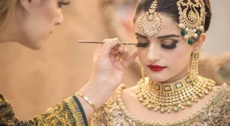 Pakistani Beauticians