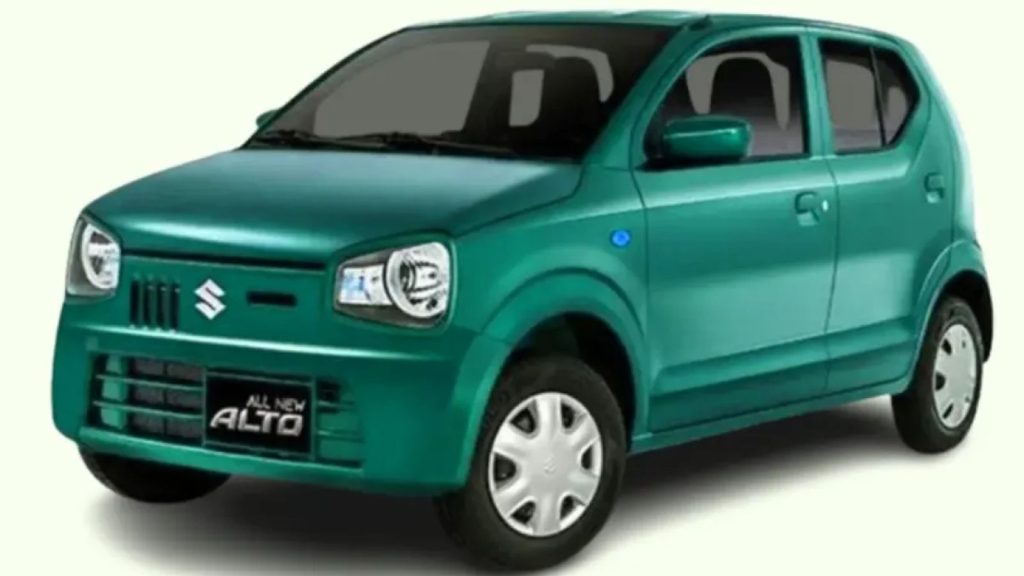 Suzuki Alto 2025 model parked – top-selling hatchback in Pakistan