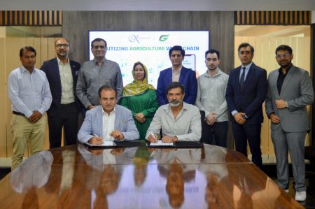 Karandaaz and GrowTech Partner to Empower Smallholder Farmers through AgriTech and Financial Inclusion