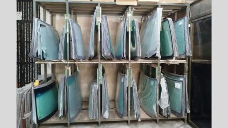 Car windscreen replacement showing auto glass and repair tools in Pakistan 2025