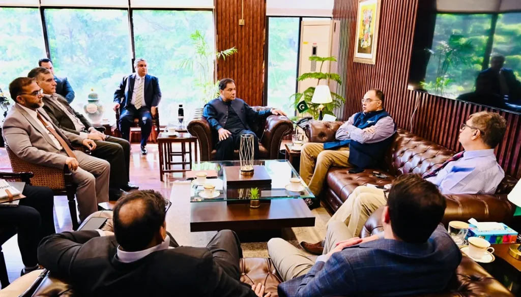 Zafar Masud CEO Punjab Bank Meets CDA Chairman