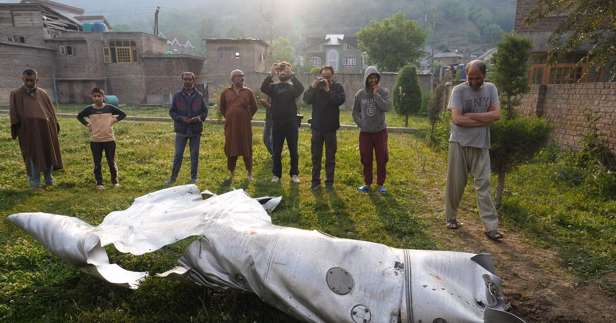 India Suffers $ 1 Bln Loss in Fighter Plane Crashes Only