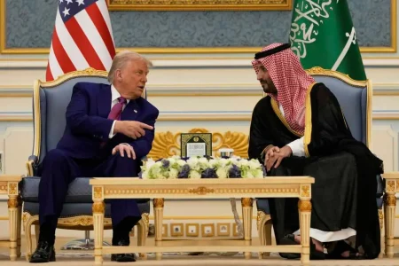 Saudi Arabia to Invest $600 Bn in US, Signs $142 Bn Defence Deal Saudi Arabia to Invest $600 Bn in US, Sign Landmark $142 Bn Defence Deal - AHmed Mukhtar