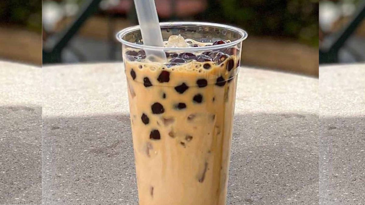 Interior view of a bubble tea café in Karachi with drinks on counter