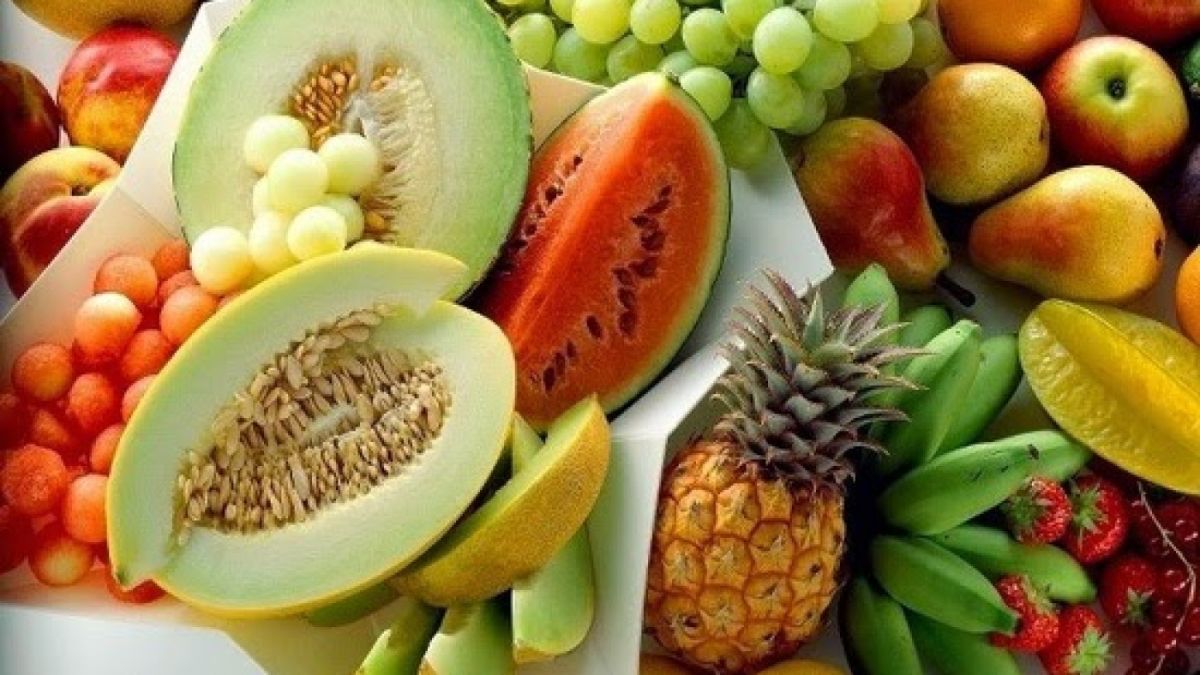 Seasonal fruits in Pakistan with monthly availability