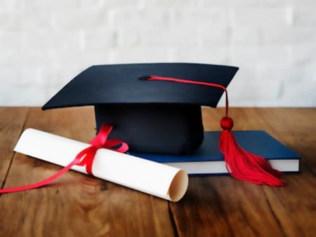 Govt Announces Scholarships for High Achievers with Low Income