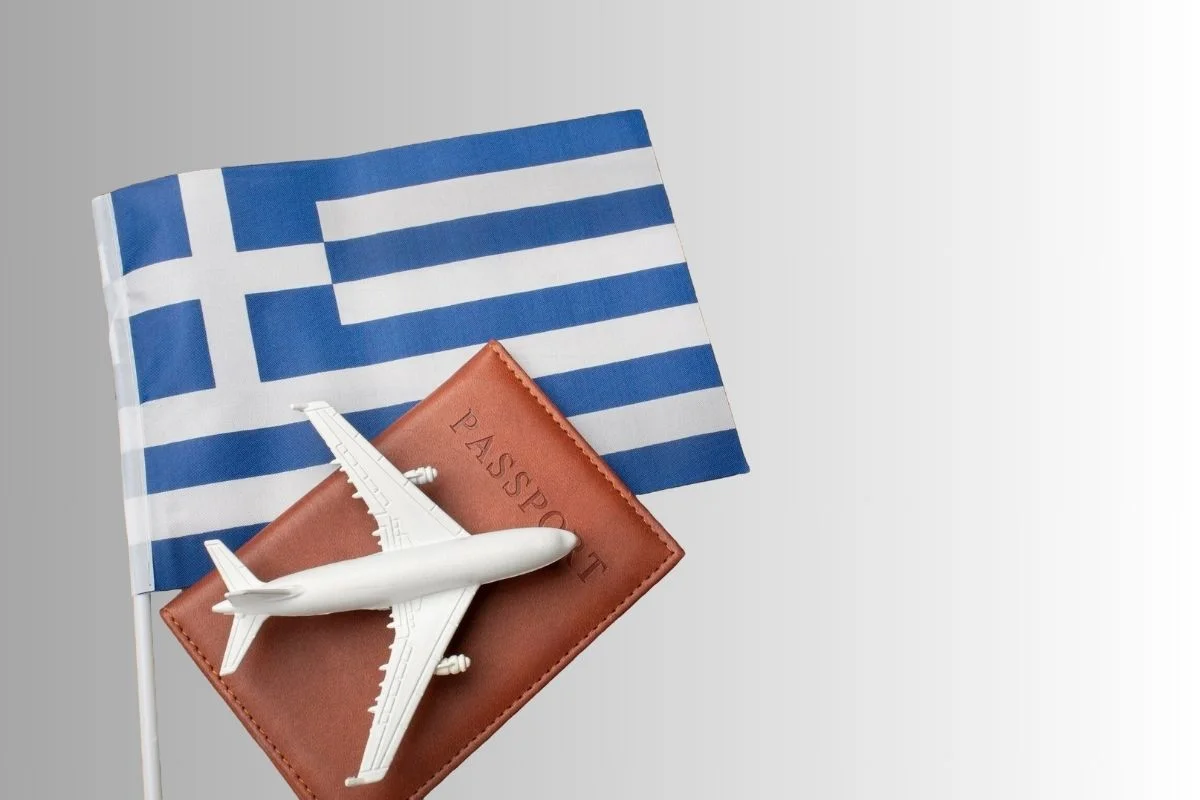 Greece has 270,000 job openings