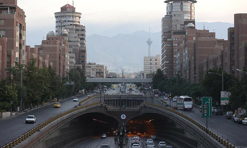 Over 5,000 Pakistani Students Stranded in Iran, Families Lose Contact
