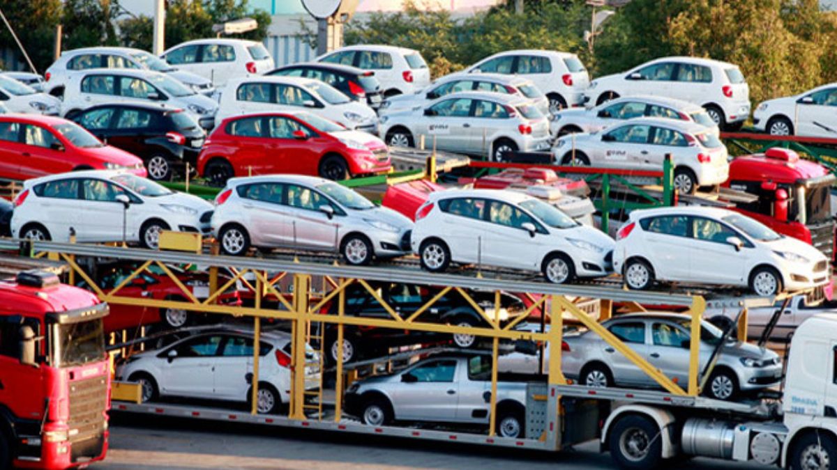 New and used car import policy in Pakistan 2025
