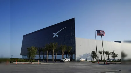 SpaceX Contracts: How Elon Musk's Space Company Dominates the Space Economy