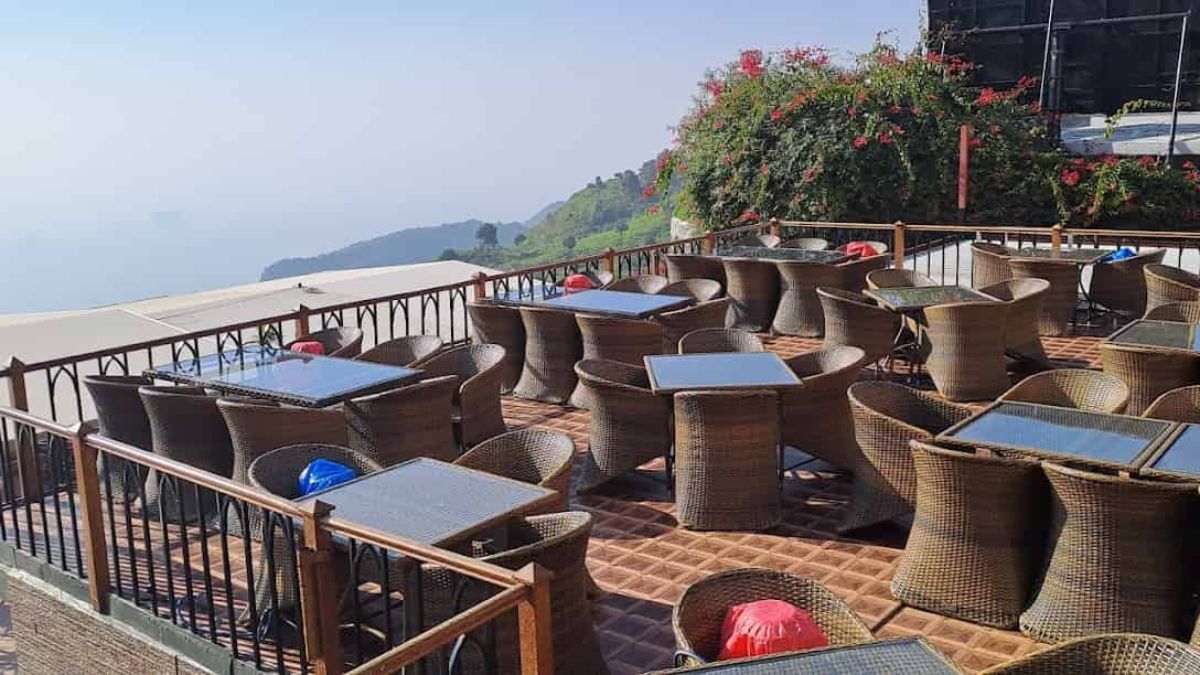 Interior view of a modern café in Islamabad serving coffee in 2025