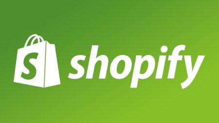 Homepage screenshots of leading Pakistani Shopify stores in 2025