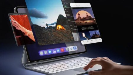 Xiaomi Pad 7S Pro tablet featuring XRING display and keyboard support