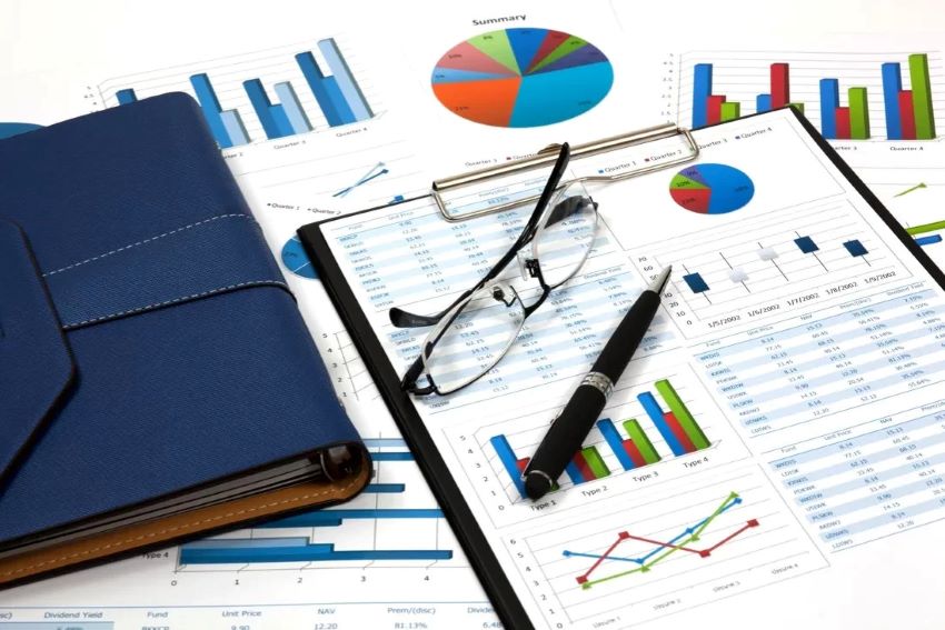 Pakistan, Muhammad Aurangzeb, government, Trump, economic