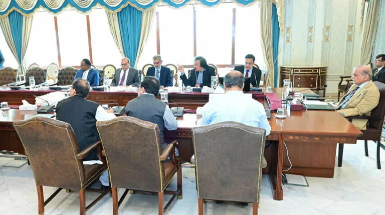 PM Demands Urgent National Industrial Policy for Growth