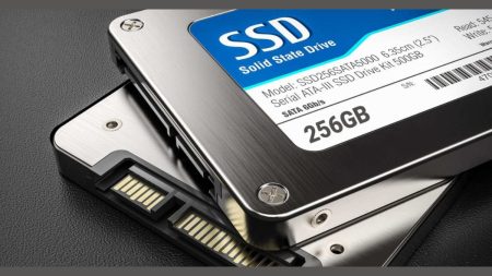 256GB SSD guide with types, specs and installation tips