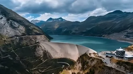 China Starts Construction of $166 Billion Dam on Yarlung Tsangpo