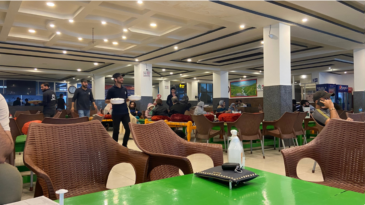 Tourists eating at a budget-friendly restaurant in Naran