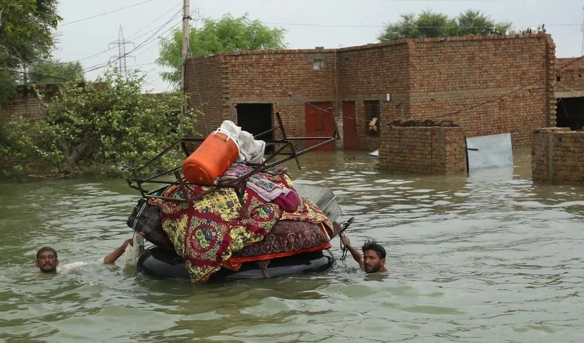 Flash Floods Wreck Rajanpur: Villages & Crops Hit