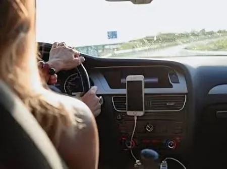 Foreigners Can Drive in Saudi Arabia for One Year