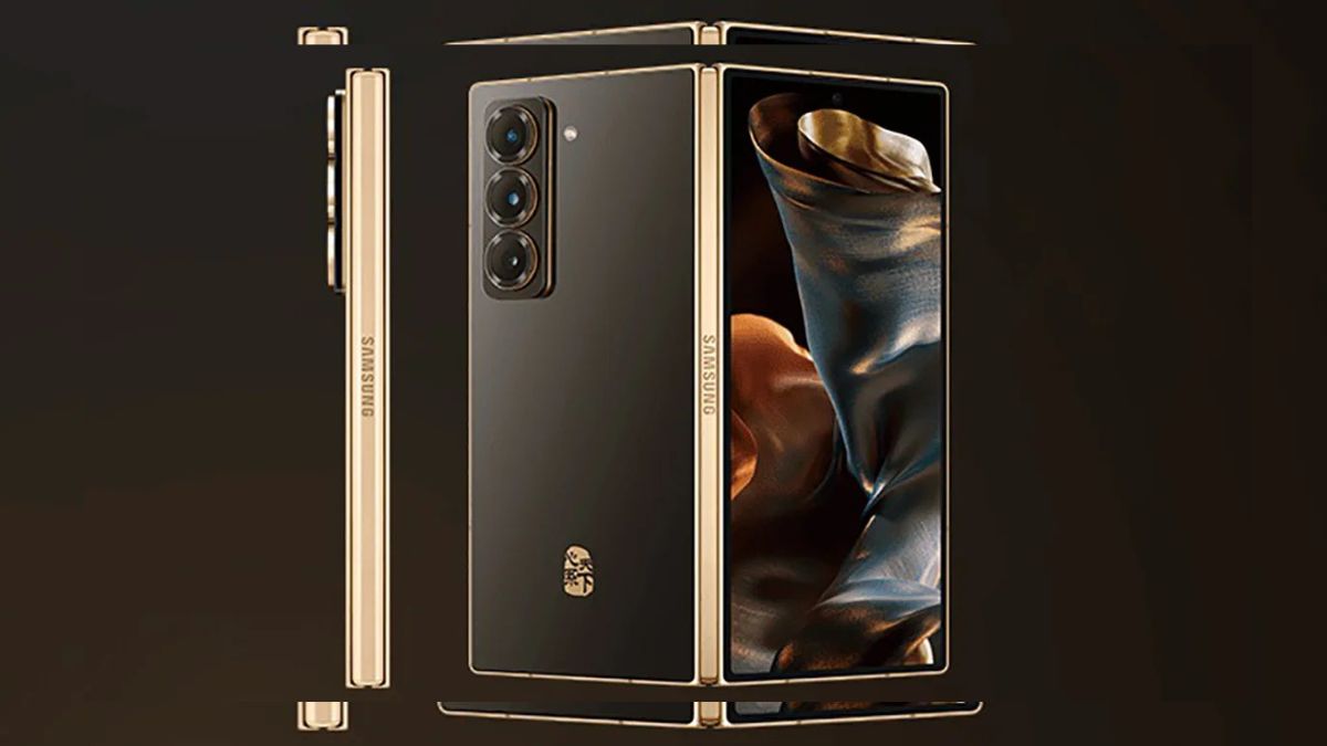 Samsung Galaxy Z Fold7 first impressions with unfolded screen