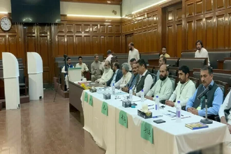Voting for the 11 Senate seats from the Khyber Pakhtunkhwa (KP) concluded on Monday, with unofficial results showing a split between the ruling Pakistan Tehreek-e-Insaf (PTI) and opposition parties, exacerbated by internal party disagreements.