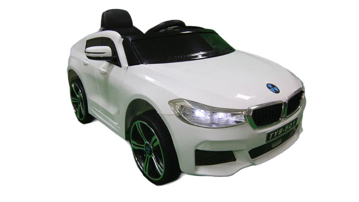 Battery operated kids electric cars with remote control in Pakistan 2025