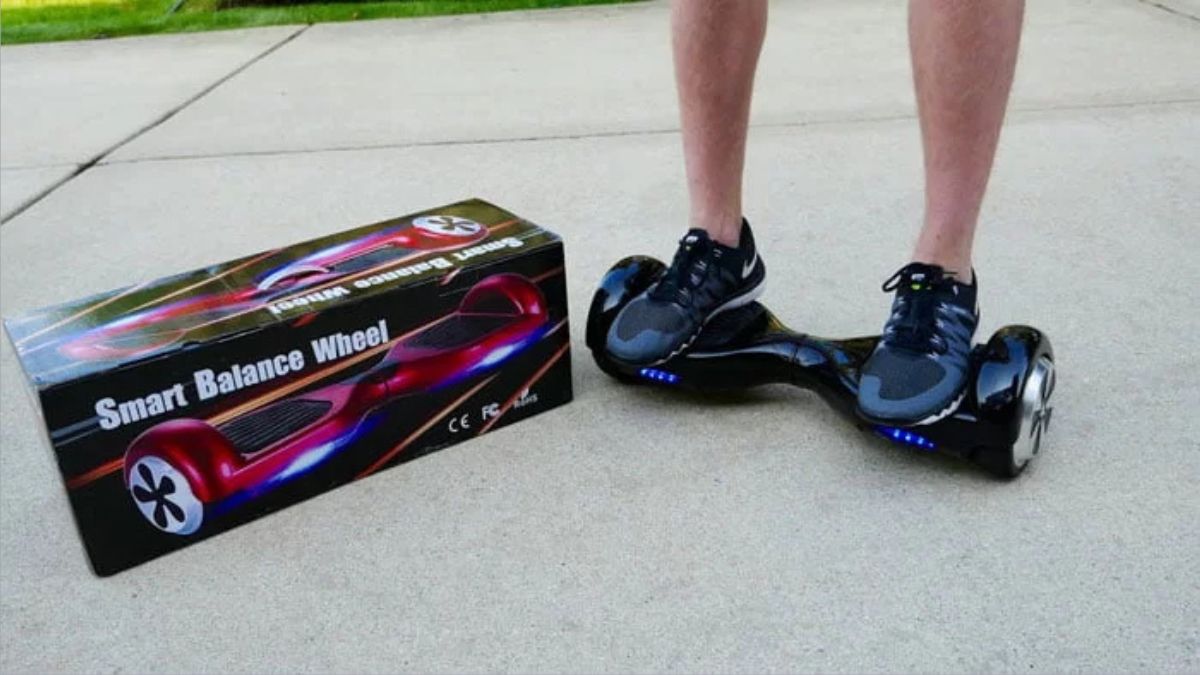 Latest Smart Balance hoverboard with LED and Bluetooth in Pakistan