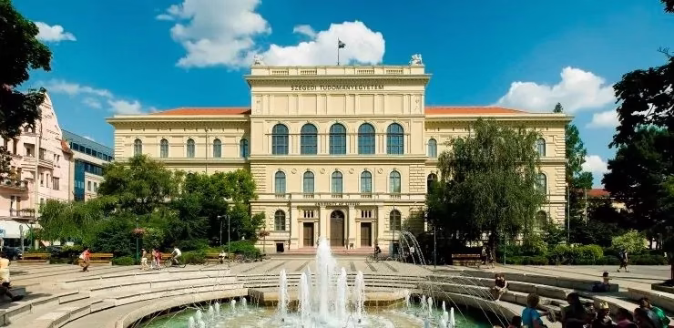 Hungary Scholarship