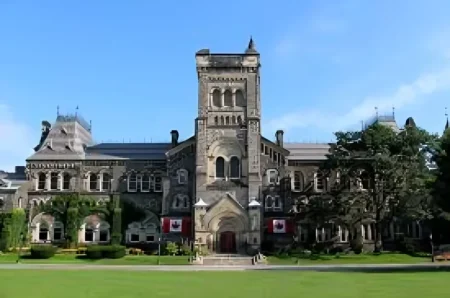 University of Toronto Fully Funded Scholarships 2025–26 Open